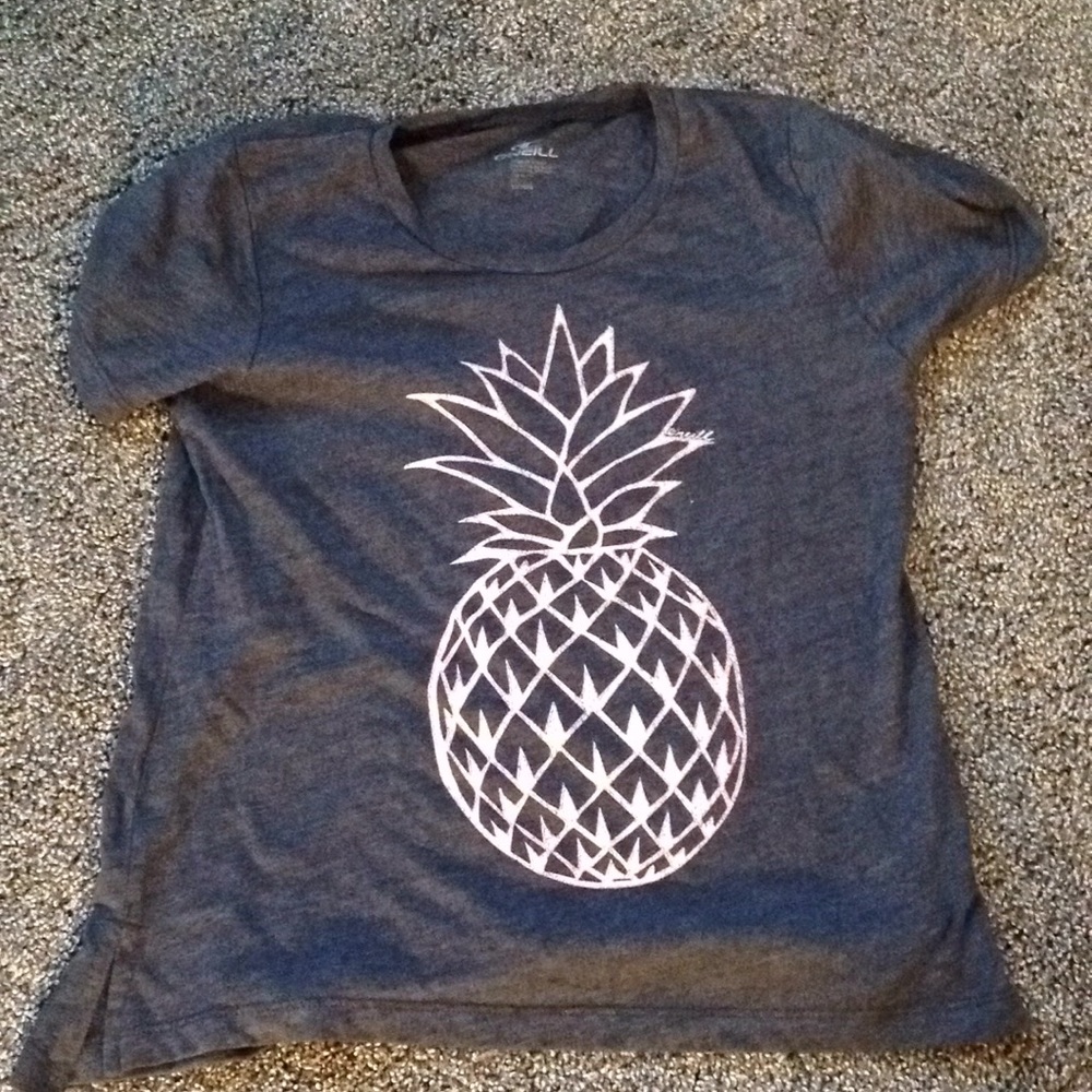 Black and pink pineapple kids t shirt.